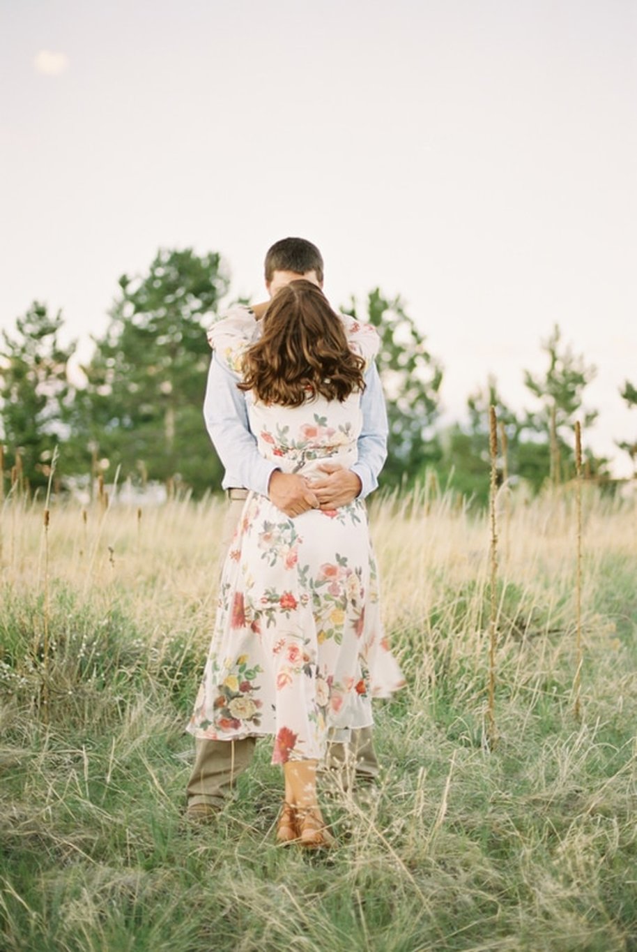Romantic Rolling Hills with Mountains Engagement Session Photos