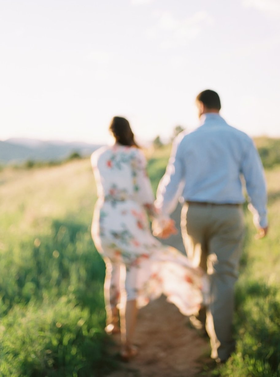 Romantic Rolling Hills with Mountains Engagement Session Photos